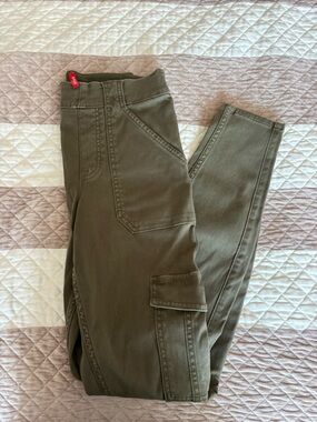 SPANX Olive Green High-Waist Cargo-Style Pants